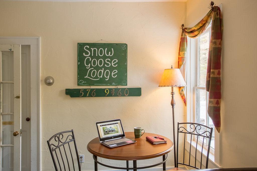 Snow Goose Bed And Breakfast Keene Valley Exterior photo